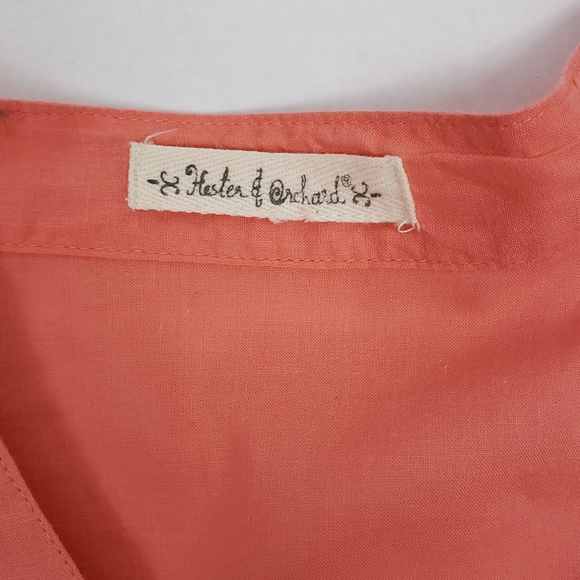 Hester & Orchard V-neck Button Down Top - Picture 8 of 10